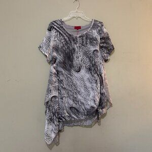 Lior Luxe Womens Grey Animal Print Short Sleeve Lace Asymmetrical Shirt Top